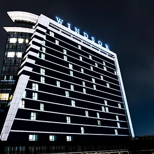 Szálloda Windsor & Convention Center